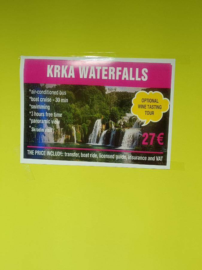 Hostel Party Сплит Екстериор снимка